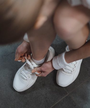 Guía definitiva de calzado deportivo: Por qué tus pies merecen más que una tendencia efímera