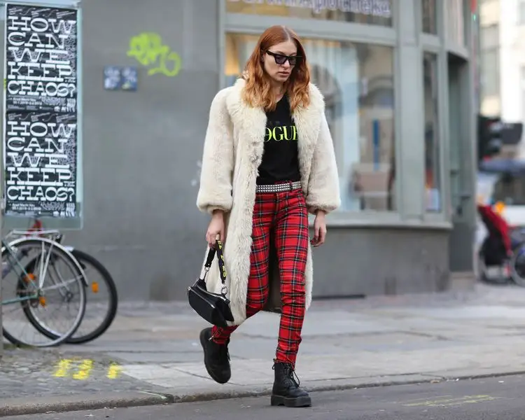 El regreso del grunge noventero en la primavera-verano 2025